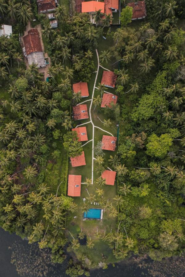 Simply Peace Hotel แทนกาลเล ภายนอก รูปภาพ
