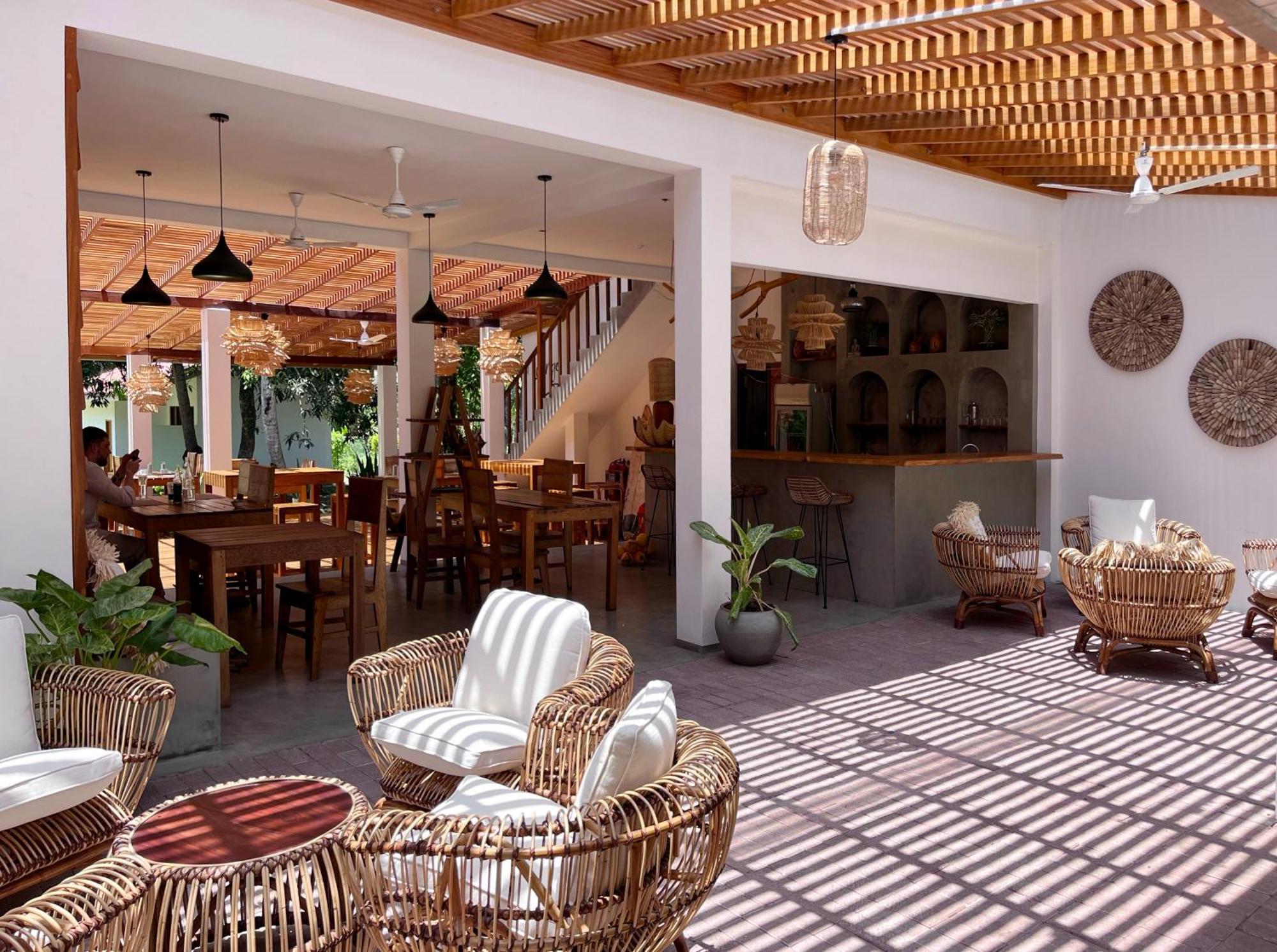 Simply Peace Hotel แทนกาลเล ภายนอก รูปภาพ