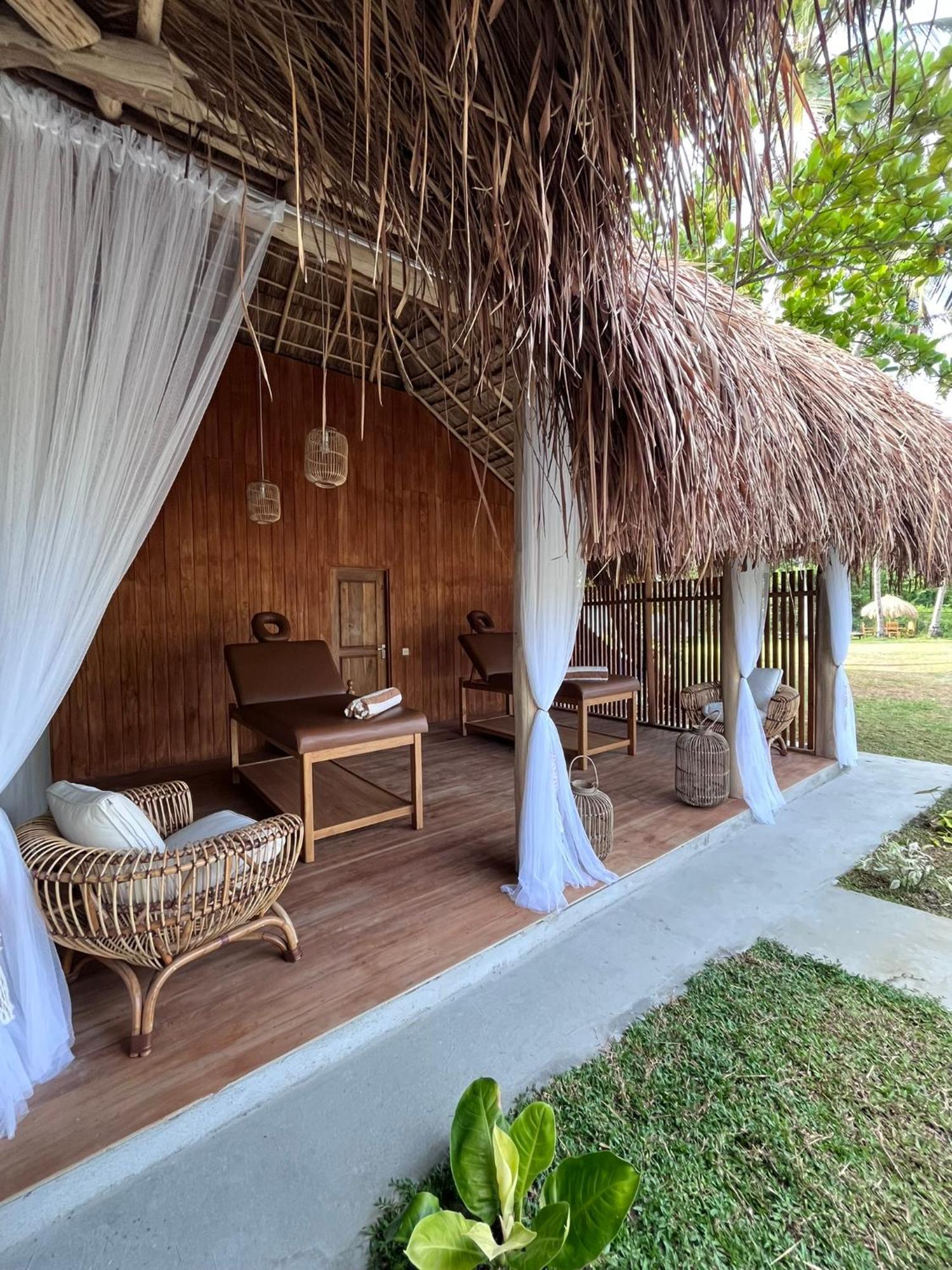 Simply Peace Hotel แทนกาลเล ภายนอก รูปภาพ