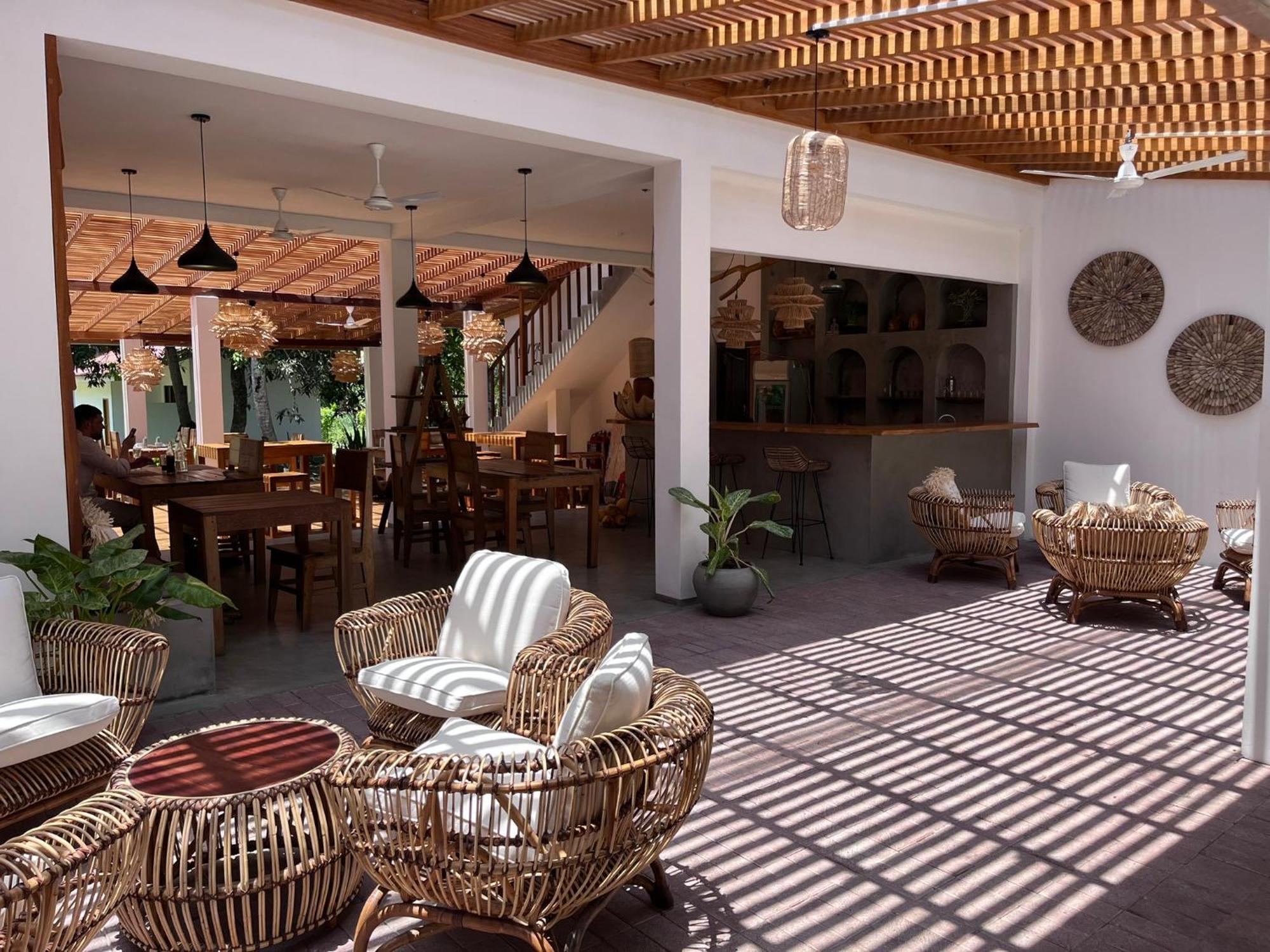 Simply Peace Hotel แทนกาลเล ภายนอก รูปภาพ